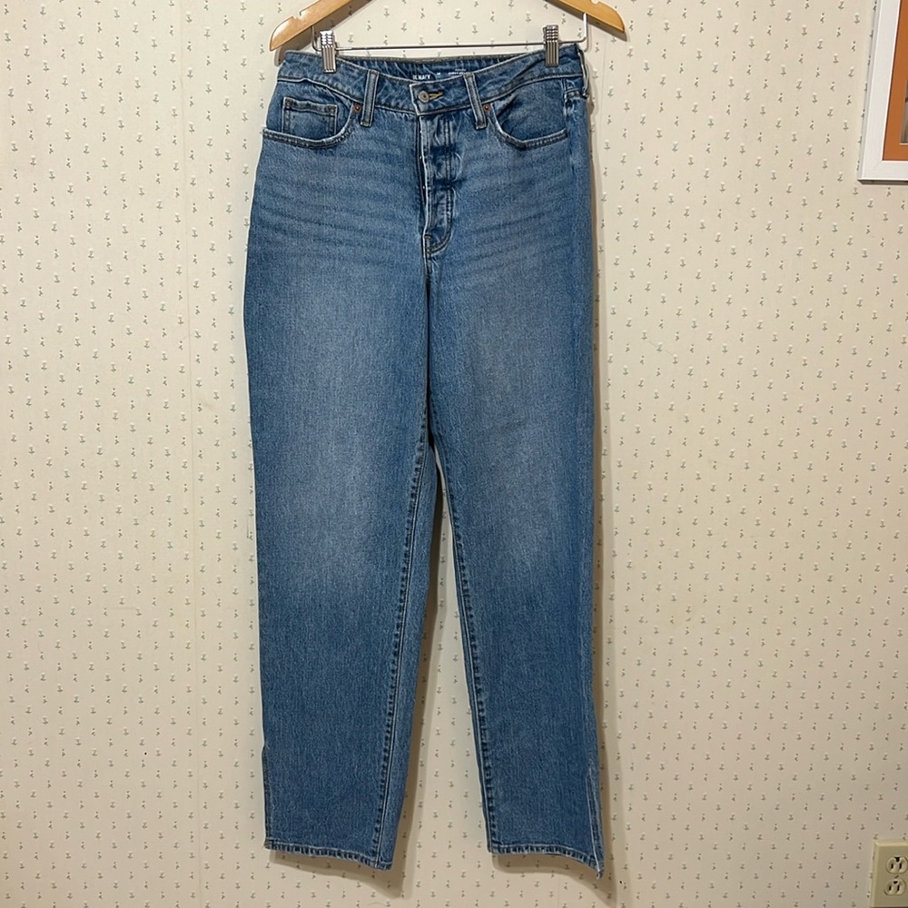 Old Navy split seam High rise curvy OG Loose jeans.